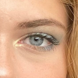 Minerale make up, Mineraal, Poeder, Foundation, Concealer, Cosmetica, Make-up, Huidverzorging, Rosacea, Psoriasis, Oogschaduw Blauw Bologna
